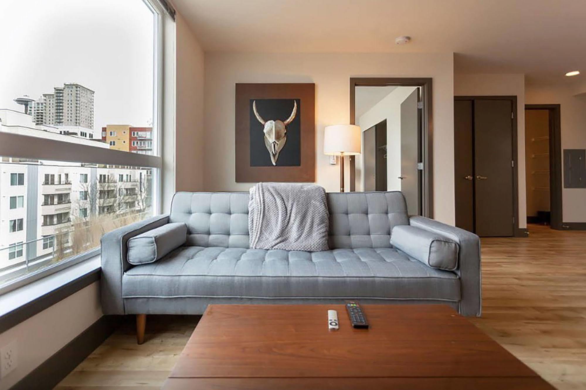 Belltown Waterfront Suites By Barsala Сіетл Екстер'єр фото